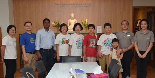 Photograph of Nalanda officers and BMV librarians.