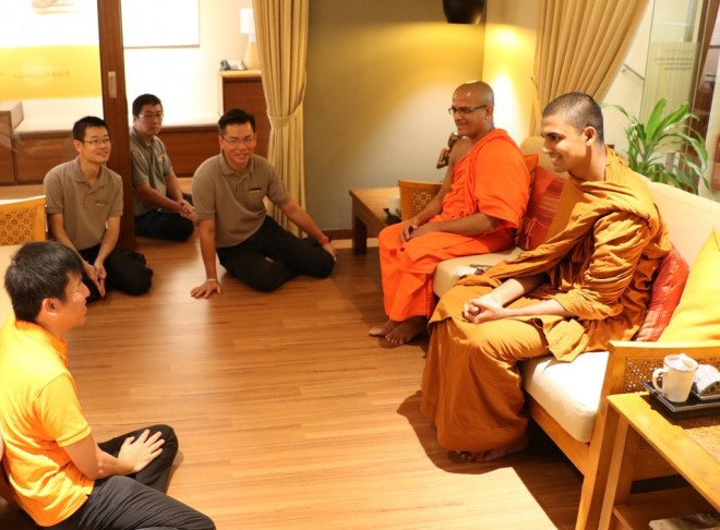 The venerables later met with founder Bro Tan.