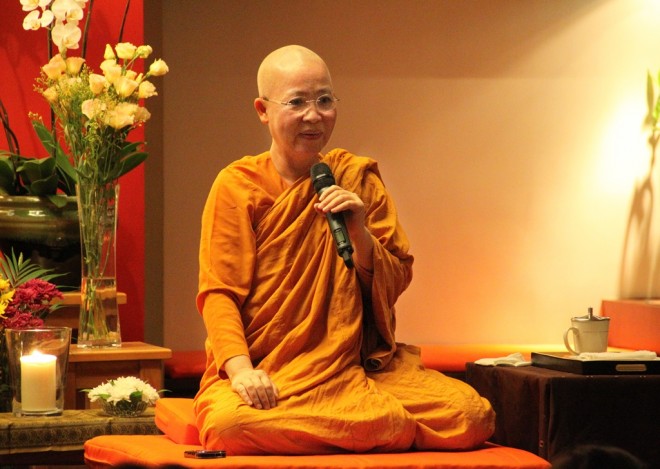 Ayya Santinī at Nalanda Centre.