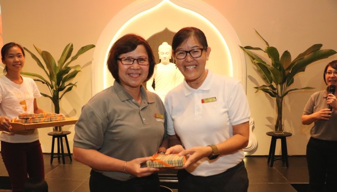 A special momento for Free School Principal Sis. Lee.