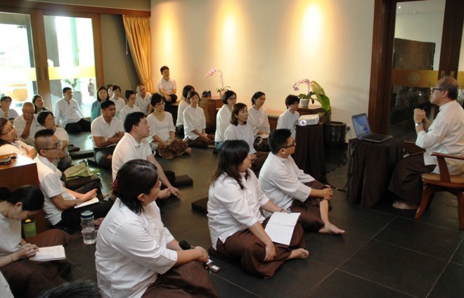 Bro. Ananda Fong giving an informative talk on the Sangha.