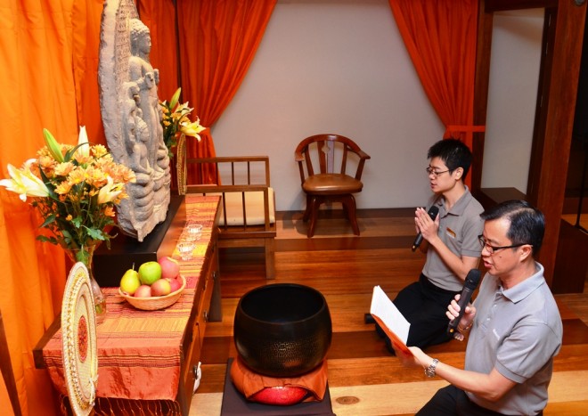 Bro. Wilson (foreground) and Bro. Choong Li leading the morning chanting.