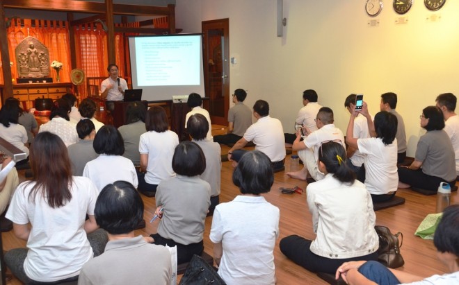 Tan Siang Chye gave a talk on the Buddhist view on ‘Science and Faith’.