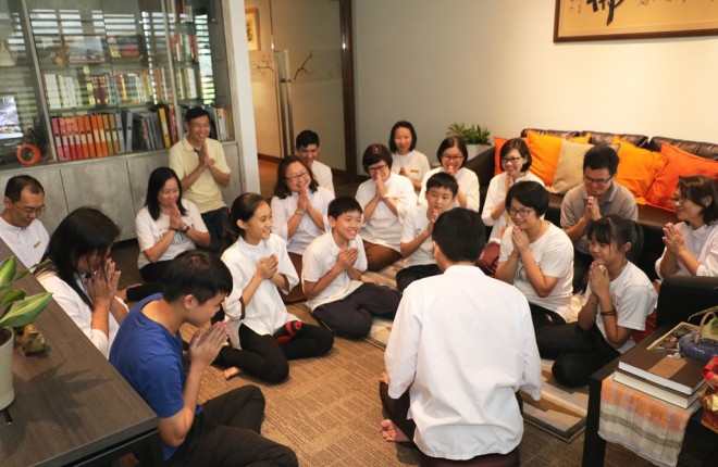 A delightful custom and Nalandian tradition is taking leave before heading home every New Year. 